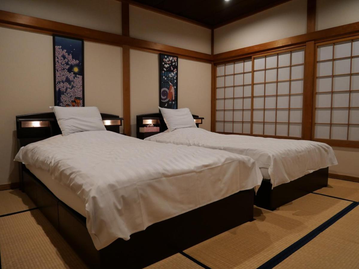 Villa Sakura Aburaya Takayama  Esterno foto